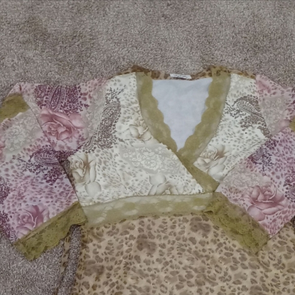 Selene Sport, 1x gown/robe - Picture 9 of 16